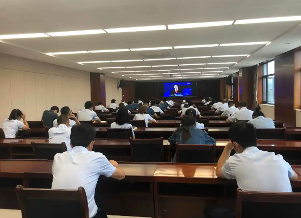 泓源公司員工綜合素質(zhì)提升系列培訓(xùn)正式啟動(圖3) 泓源公司員工綜合素質(zhì)提升系列培訓(xùn)正式啟動(圖3)